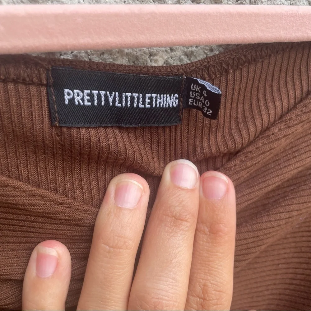 Pretty Little Thing Brown Ribbed Balloon Sleeve Ruched Bodycon Dress XS - Picture 7 of 8